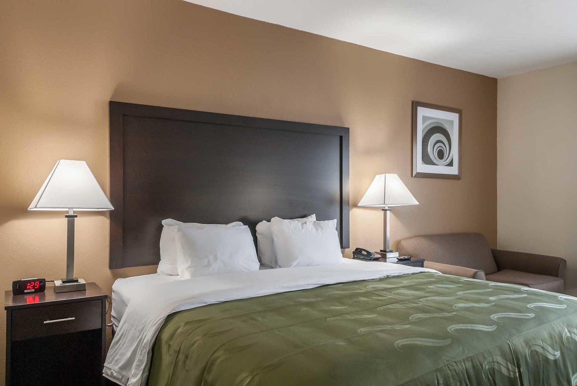 La Quinta New Orleans Hotel Bagian luar foto